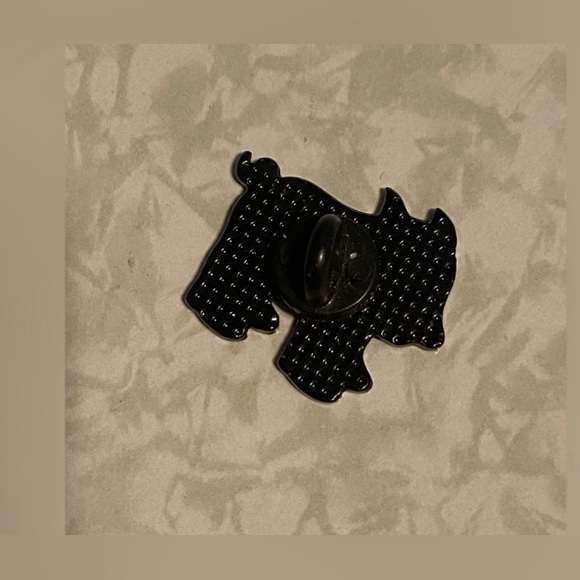 Three Little Pigs Enamel Pin Set Trio #9270 - Picture 5 of 8